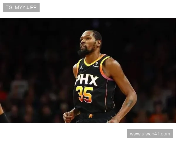 杜兰特复出迎战湖人，勇士主场全力争胜，赛季前景成焦点